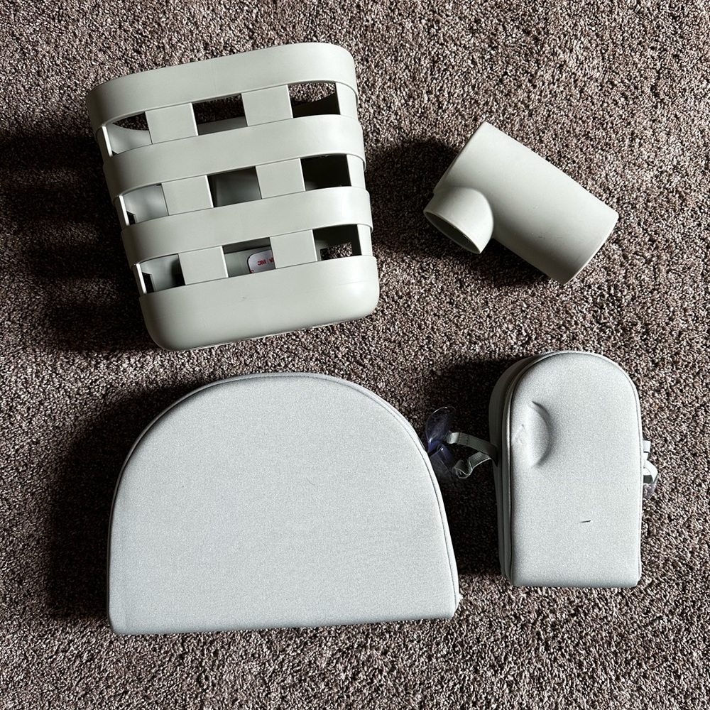 NEW! Bundle of 3 Lalo Bath Accessories in Sage.